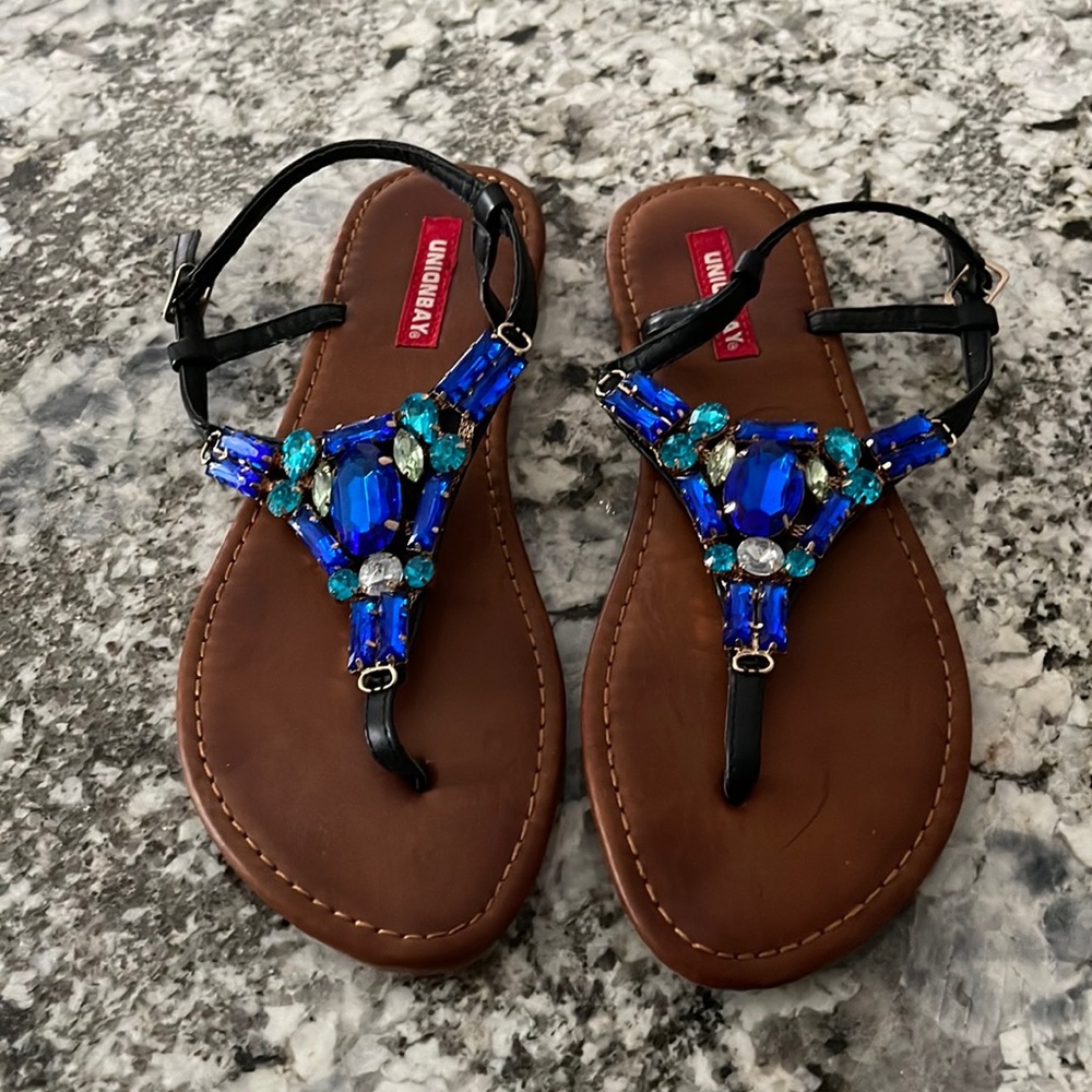 Size 8.5 women’s gemstone thong sandals